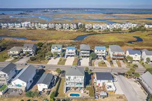 1318 N New River Dr, Surf City, NC 28445 - Photo 28