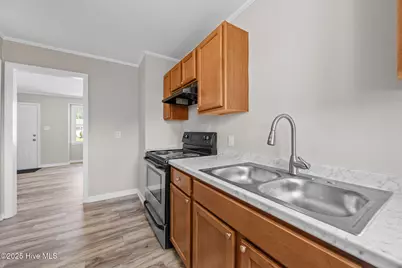 334 Starling Street, Jacksonville, NC 28540 - Photo 10