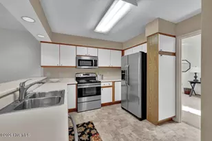 6106 Inland Greens Dr, Wilmington, NC 28405 - Photo 6