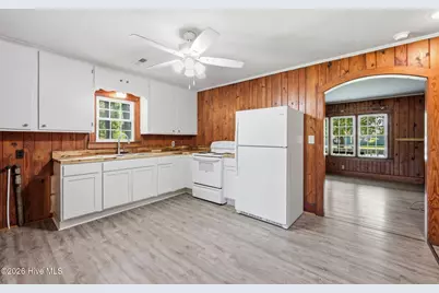 114 Pineview Street, Havelock, NC 28532 - Photo 8