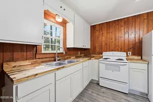 114 Pineview St, Havelock, NC 28532 - Photo 10