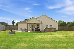 645 Hubert Blvd, Hubert, NC 28539 - Photo 32