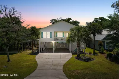 110 NE 17th Street, Oak Island, NC 28465 - Photo 4