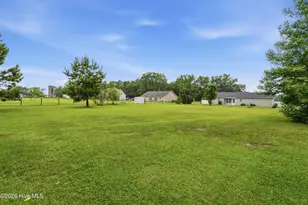 2325 White Oak River Rd, Maysville, NC 28555 - Photo 26