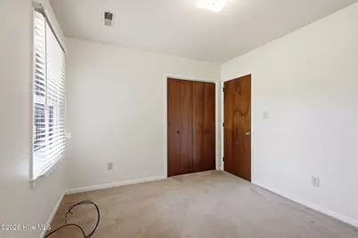703 Oxford Drive, Morehead City, NC 28557 - Photo 10