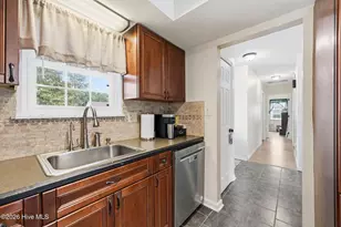 225 Spruce Ct, Jacksonville, NC 28546 - Photo 24