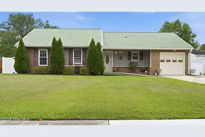 225 Spruce Court, Jacksonville, NC 28546 - Photo 2
