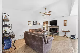 225 Spruce Ct, Jacksonville, NC 28546 - Photo 8