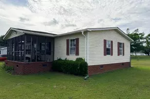 217 Francktown Rd, Richlands, NC 28574 - Photo 4