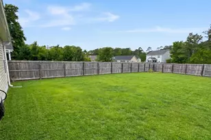 242 Legacy Ln, Newport, NC 28570 - Photo 22