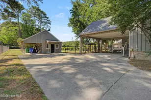 902 Rollingwood Dr NW, Wilson, NC 27896 - Photo 6