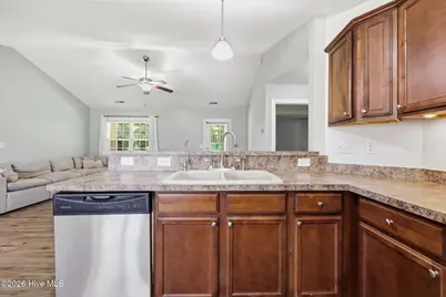 305 De Anza Court, Maysville, NC 28555 - Photo 32