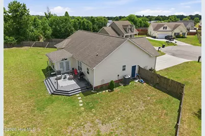 203 Grafton Court, Jacksonville, NC 28540 - Photo 8