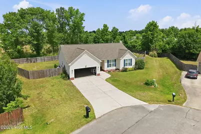 203 Grafton Court, Jacksonville, NC 28540 - Photo 4
