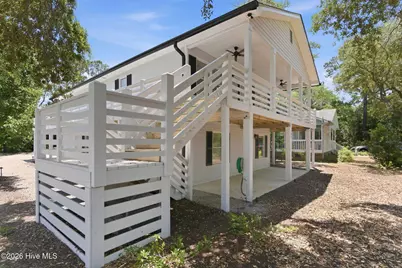 230 NE 45th Street, Oak Island, NC 28465 - Photo 4