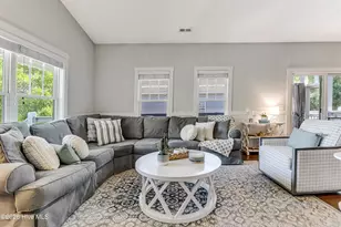 113 NE 24th St, Oak Island, NC 28465 - Photo 10