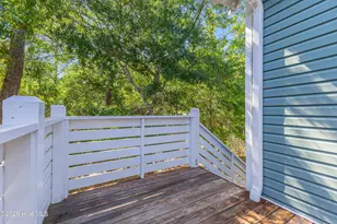 113 NE 24th St, Oak Island, NC 28465 - Photo 18
