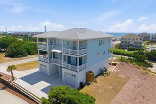 2802 Emerald Dr, Emerald Isle, NC 28594 - Photo 2