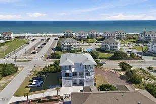 2802 Emerald Dr, Emerald Isle, NC 28594 - Photo 2