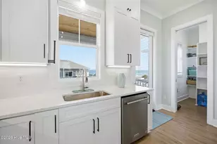 2802 Emerald Dr, Emerald Isle, NC 28594 - Photo 20