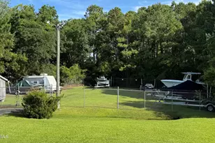 303 Barbour Rd, Morehead City, NC 28557 - Photo 30