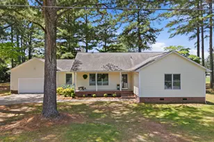 1524 Batts Cir, Greenville, NC 27834 - Photo 2
