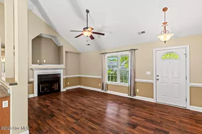 3613 Delesa Court, New Bern, NC 28560 - Photo 4