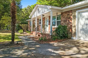 1646 Waterway Dr SW, Ocean Isle Beach, NC 28469 - Photo 4
