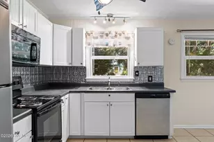 1646 Waterway Dr SW, Ocean Isle Beach, NC 28469 - Photo 16