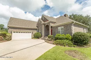62 Abbington Pl SW, Ocean Isle Beach, NC 28469 - Photo 2