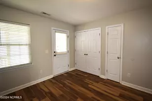 202 Lanieve Ct, Hubert, NC 28539 - Photo 8