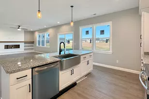 307 Spinnaker St, Elizabeth City, NC 27909 - Photo 8