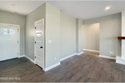 307 Spinnaker Street, Elizabeth City, NC 27909 - Photo 4