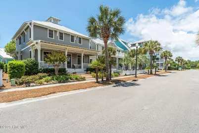 803 N Carolina Avenue, Carolina Beach, NC 28428 - Photo 40
