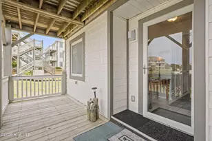 2809 Pier Pointe Dr, Emerald Isle, NC 28594 - Photo 2