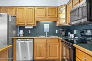 2809 Pier Pointe Dr, Emerald Isle, NC 28594 - Photo 6