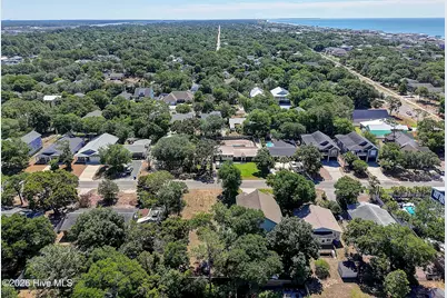 107 NE 35th Street, Oak Island, NC 28465 - Photo 14