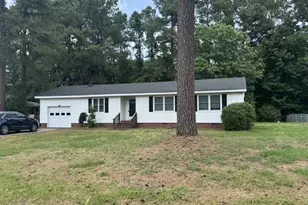 2291 Trinity Club Dr, Kinston, NC 28504 - Photo 2