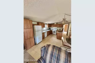 2109 N Tanglewood Drive SW, Supply, NC 28462 - Photo 6