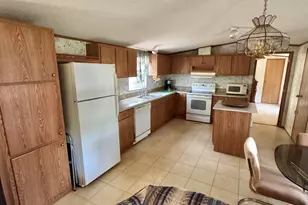 2109 N Tanglewood Dr SW, Supply, NC 28462 - Photo 6