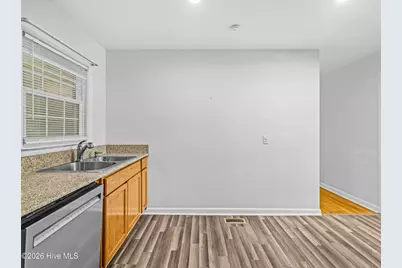 114 Country Club Road, Jacksonville, NC 28546 - Photo 18