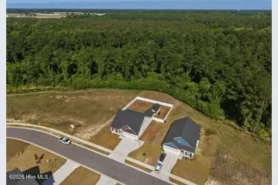 821 Fairway Road, Ayden, NC 28513 - Photo 12