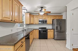 1116 Green Tee Ln, Rocky Mount, NC 27804 - Photo 8
