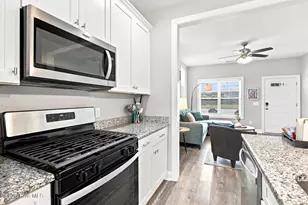 1015 Campbell St, Wilmington, NC 28401 - Photo 8