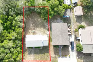 130 S 4th Ave, Kure Beach, NC 28449 - Photo 4