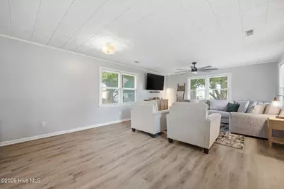 116 E Catawba Road, Greenville, NC 27834 - Photo 16