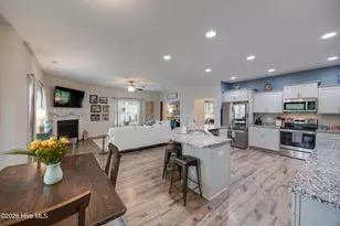 148 W Broughton Ln, Rocky Point, NC 28457 - Photo 16