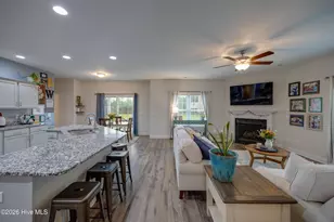 148 W Broughton Ln, Rocky Point, NC 28457 - Photo 10