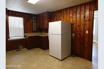 417 Fairley T Street, Laurinburg, NC 28352 - Photo 6