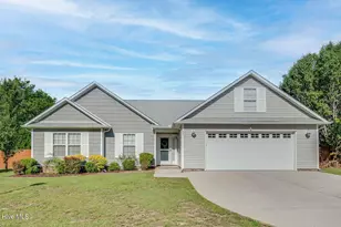 506 Compass Ct, Sneads Ferry, NC 28460 - Photo 1